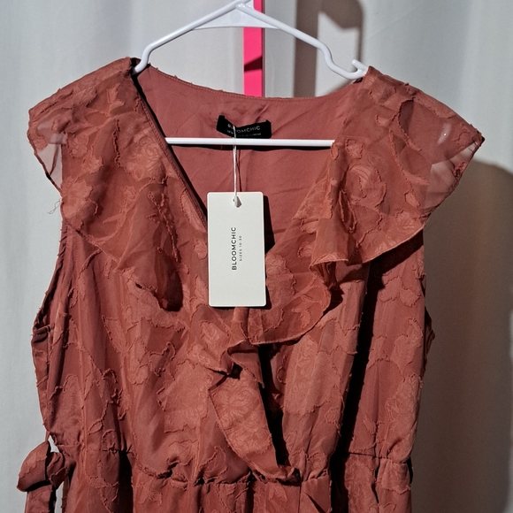 BLOOMCHICH DRESS - Picture 6 of 6